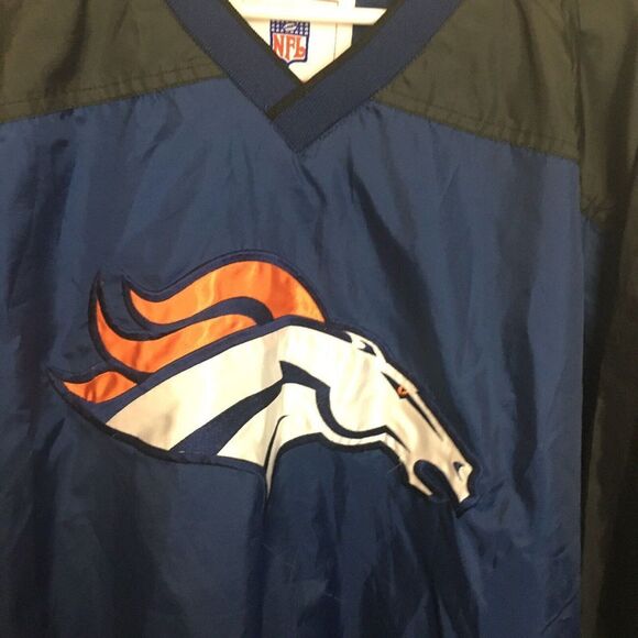 NFL Broncos Long Sleeve Navy Blue Sweatshirt Size L Mens - Picture 2 of 12